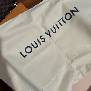 Authentic Louis Vuitton neverfull bag